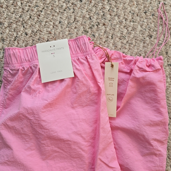 NWT Pink Parachute Pants - Picture 3 of 4